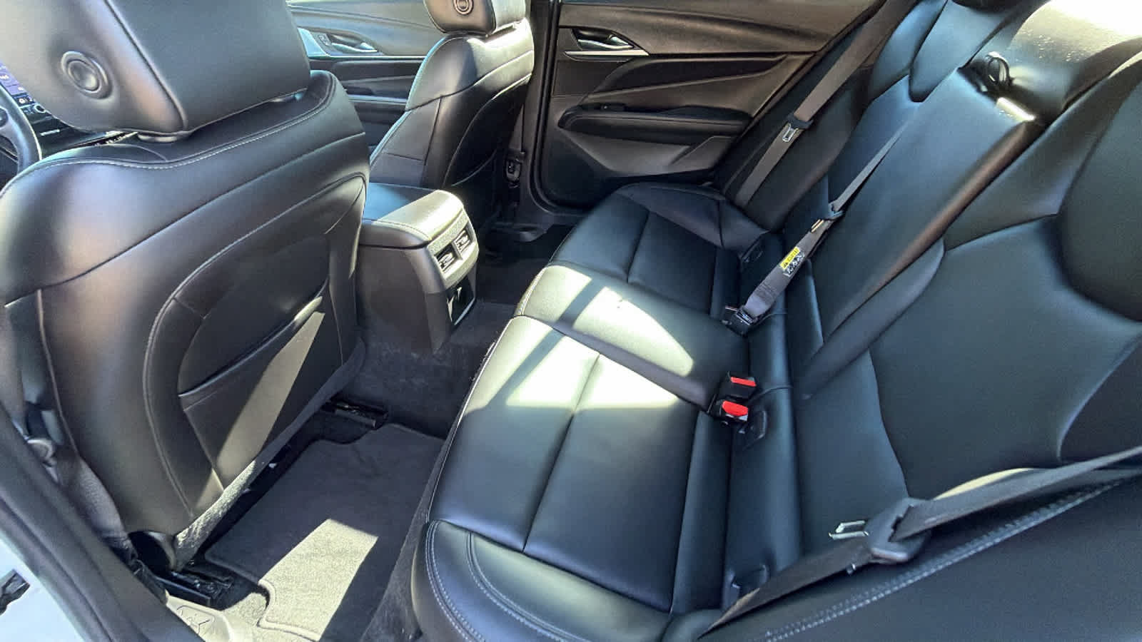 Used 2020 Cadillac CT4 Luxury w/ Sun And Sound Package RWD image 17