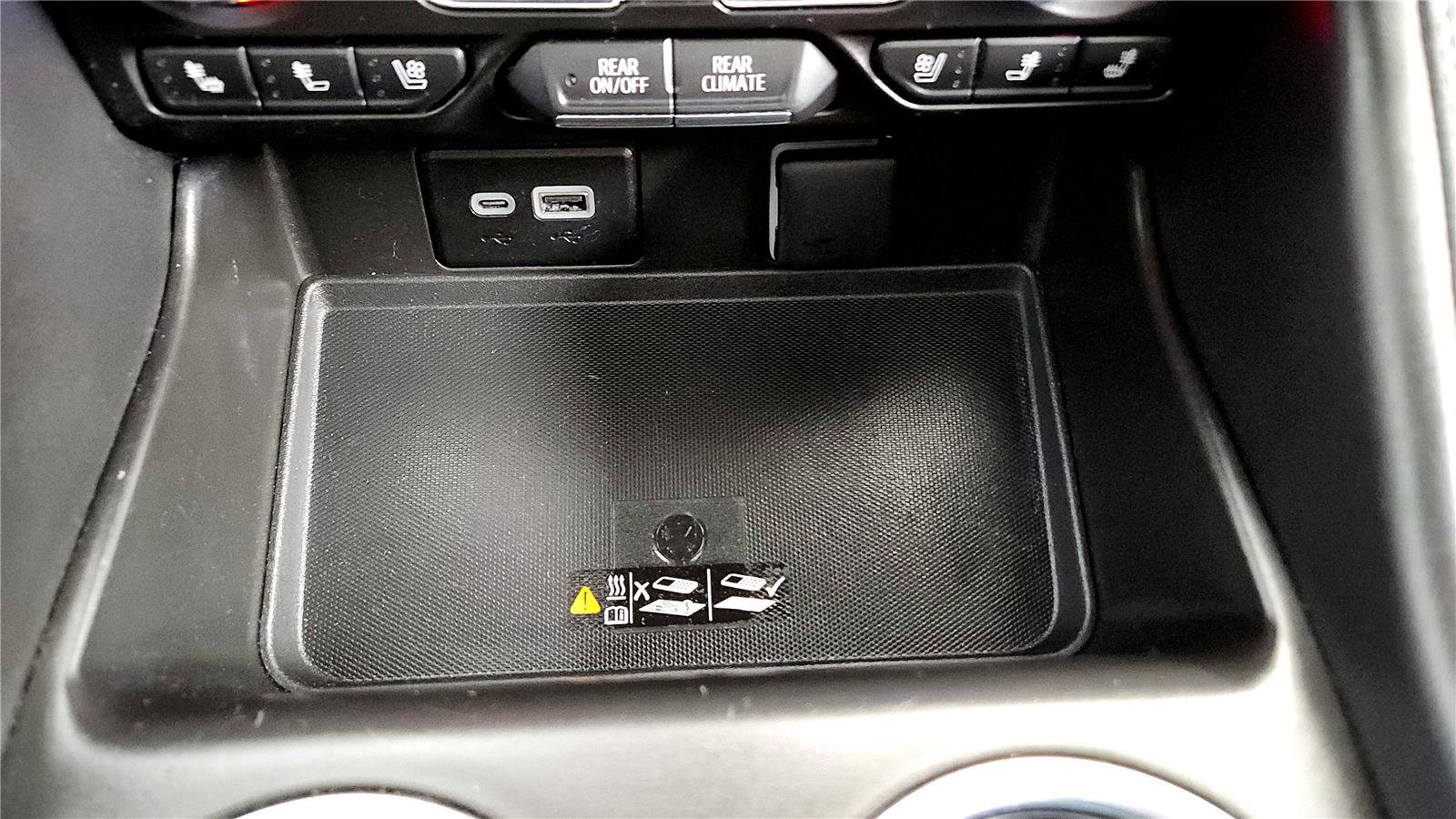 Used 2023 Chevrolet Suburban Premier w/ Premium Package 2 image 36