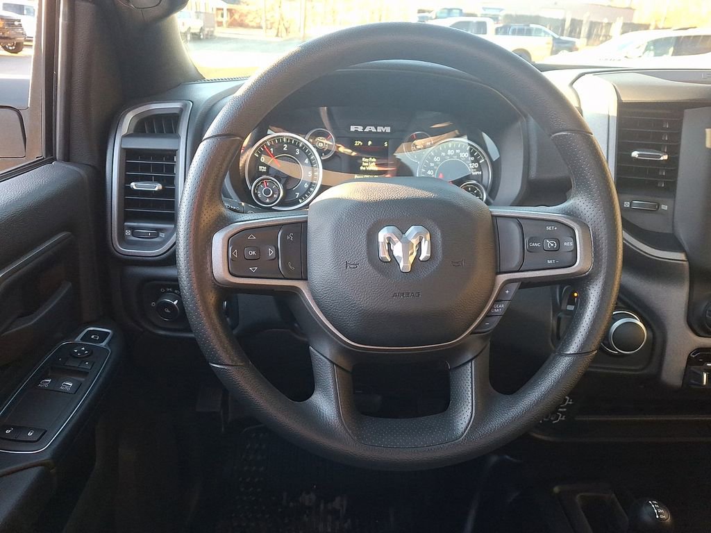 Used 2024 RAM 2500 Tradesman w/ Chrome Appearance Group image 18