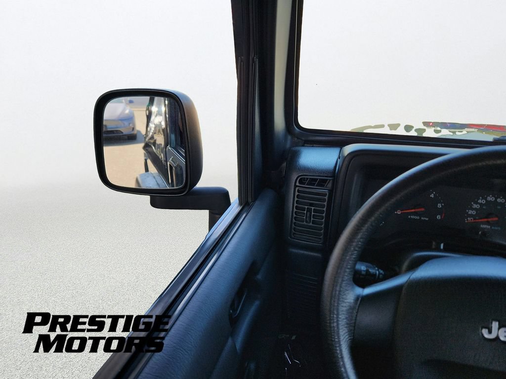 Used 2004 Jeep Wrangler SE AWD/4WD image 10