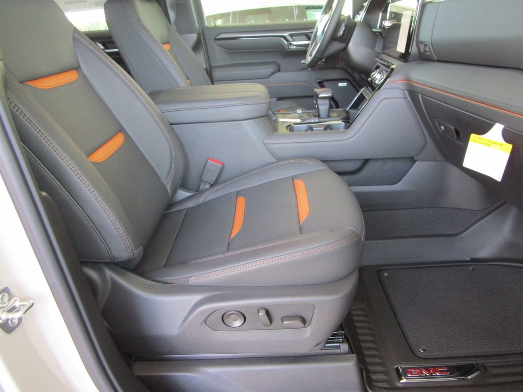 New 2026 GMC Sierra 1500 AT4 w/ AT4 Premium Package AWD/4WD image 28