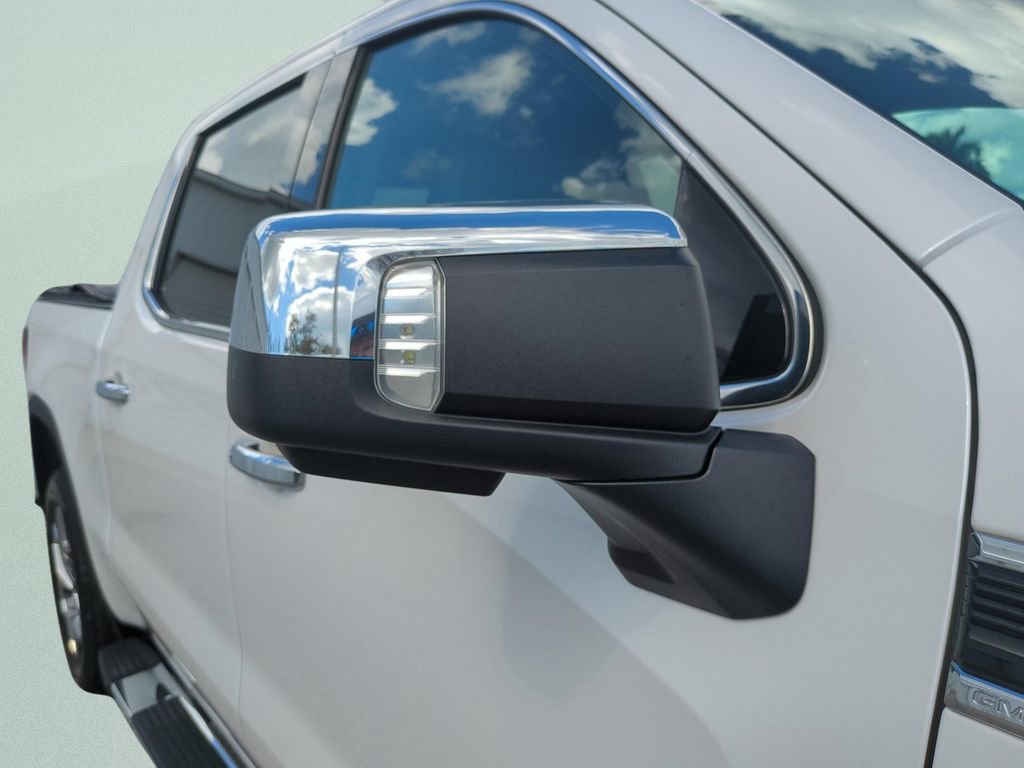 Used 2023 GMC Sierra 1500 SLT w/ SLT Premium Plus Package image 11