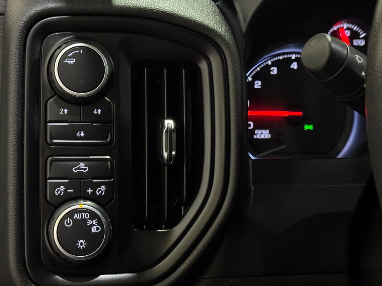 Used 2020 Chevrolet Silverado 2500 W/T w/ WT Fleet Convenience Package image 22