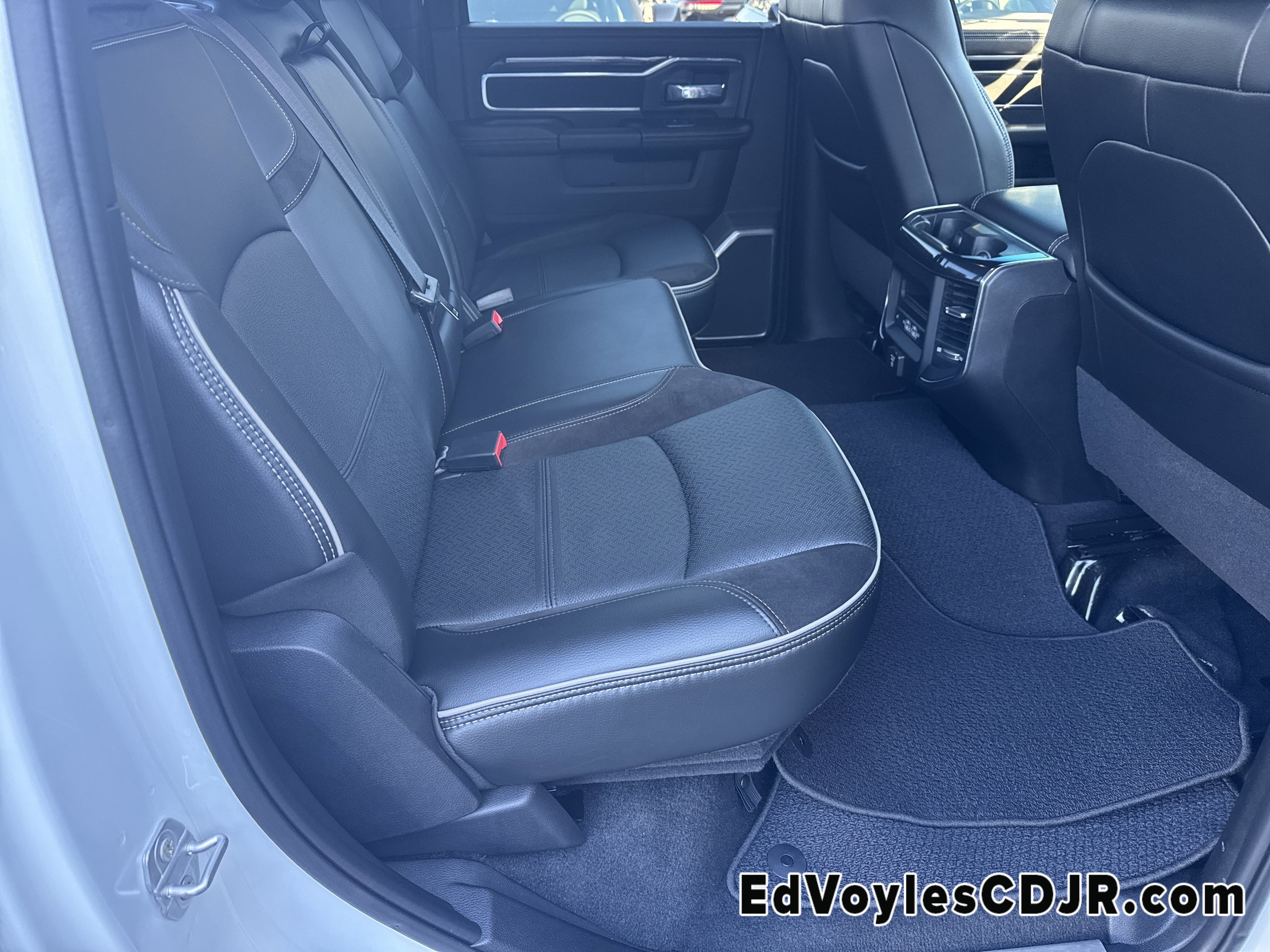 Used 2022 RAM 2500 Laramie image 19