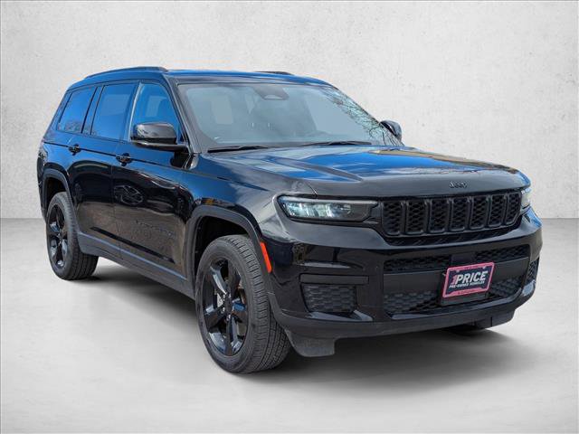 Used 2023 Jeep Grand Cherokee L Altitude image 3