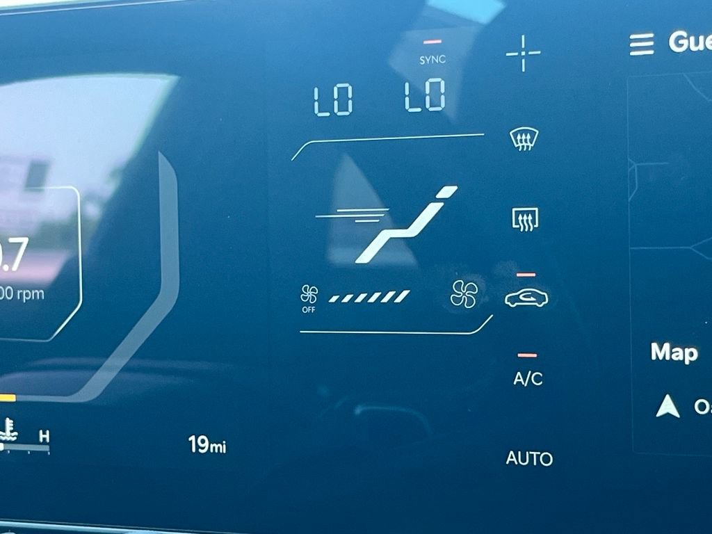 New 2025 Kia K4 GT-Line w/ GT-Line Premium Package image 29