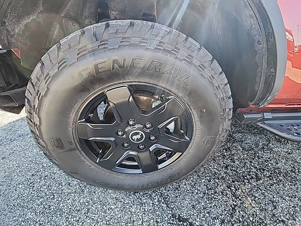 Used 2024 Ford Bronco Black Diamond image 18