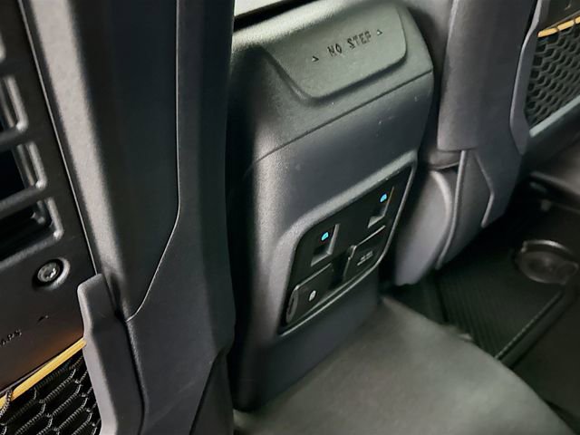 Used 2024 Ford Bronco Badlands AWD/4WD image 25
