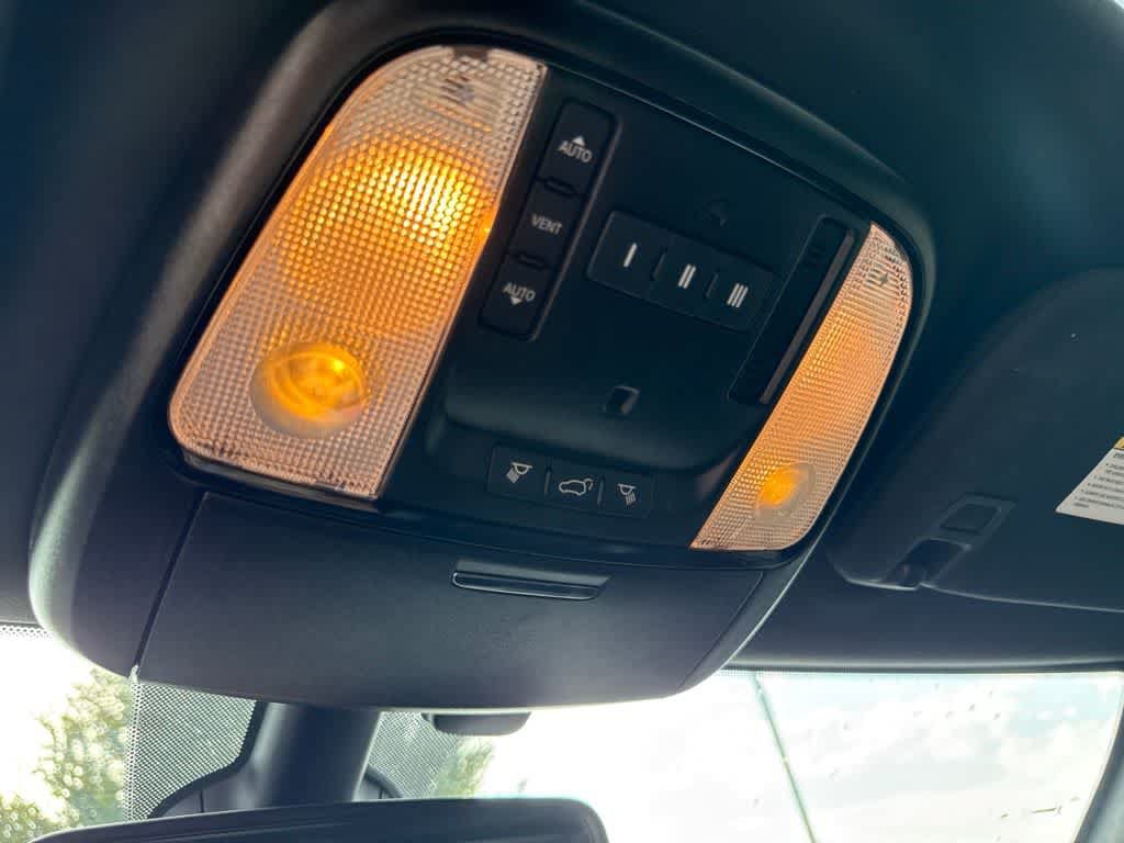 Used 2021 Dodge Durango GT RWD image 13