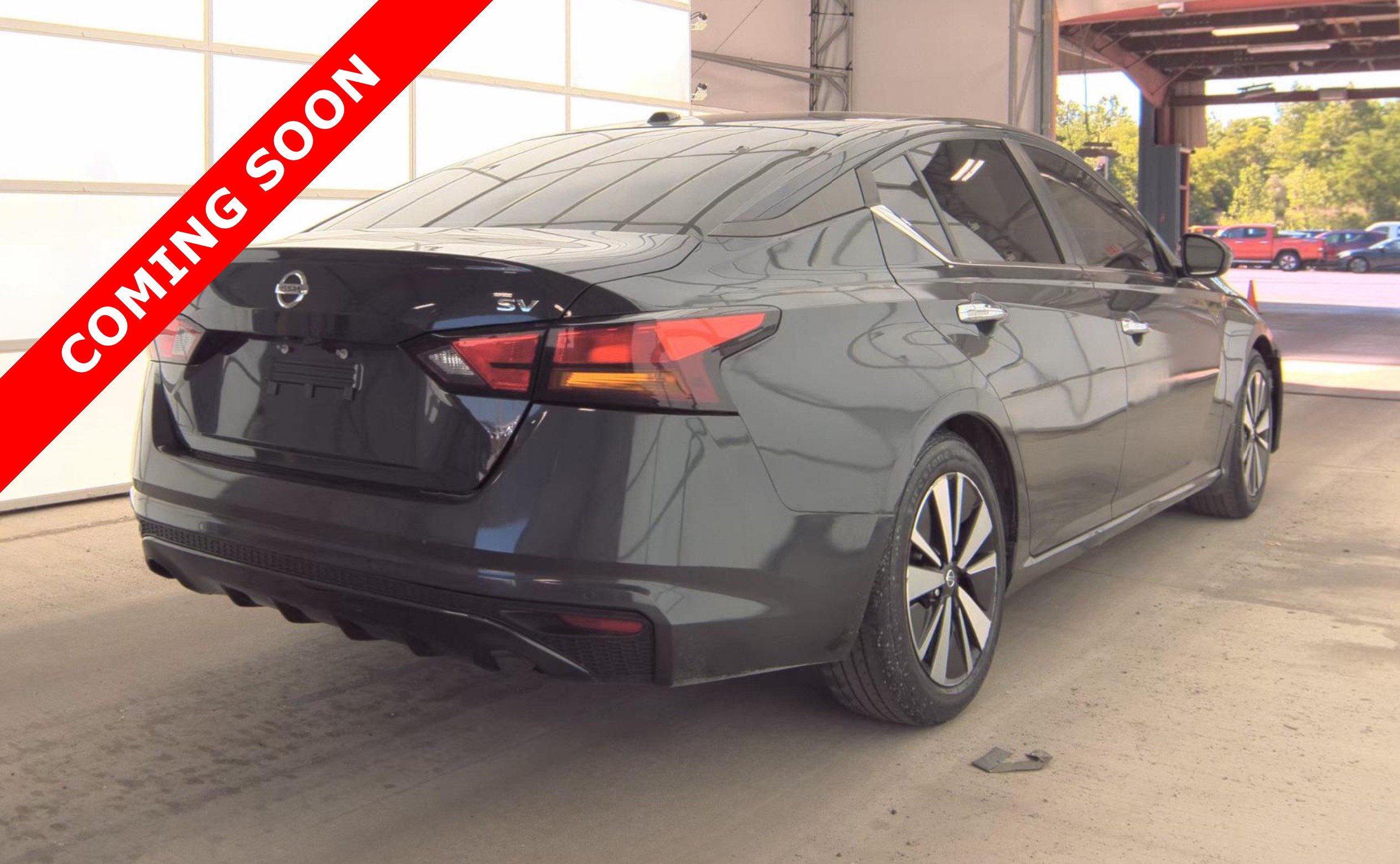 Used 2022 Nissan Altima 2.5 SV FWD image 4