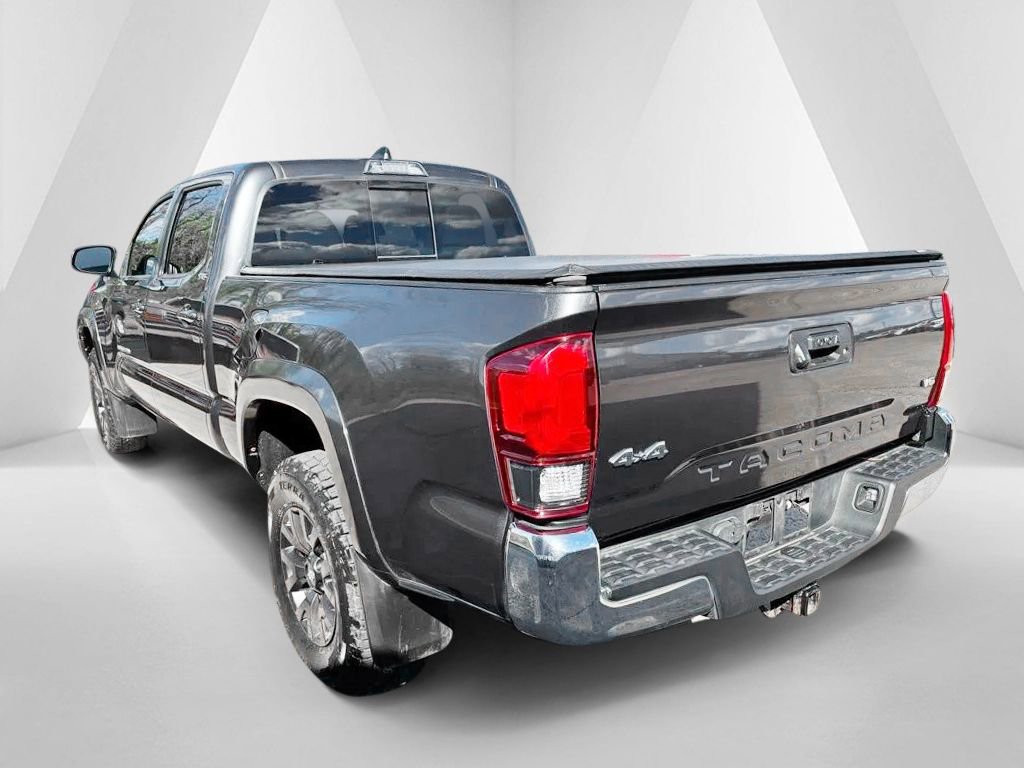 Used 2020 Toyota Tacoma SR5 image 5