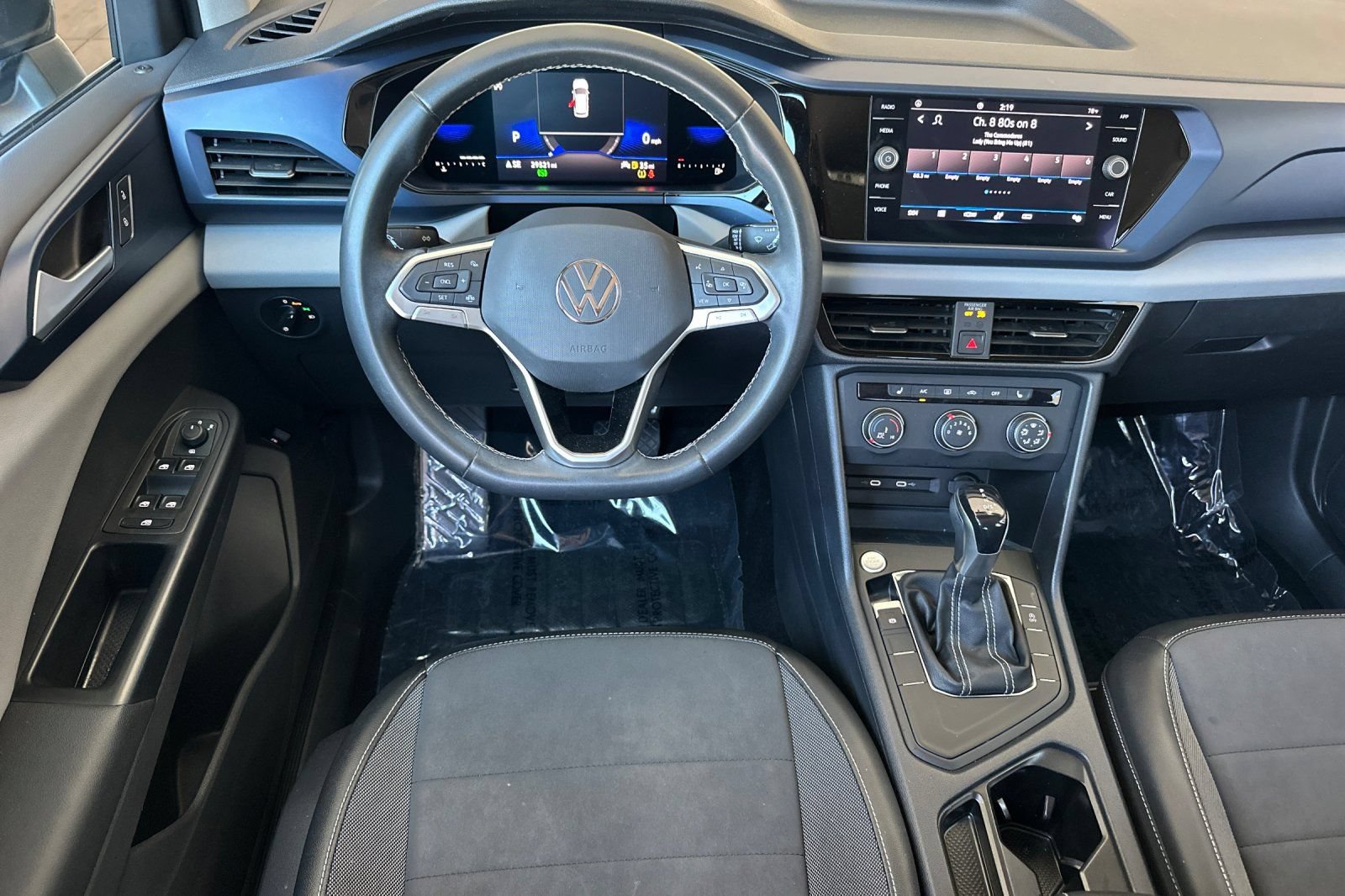 Used 2022 Volkswagen Taos SE FWD image 14