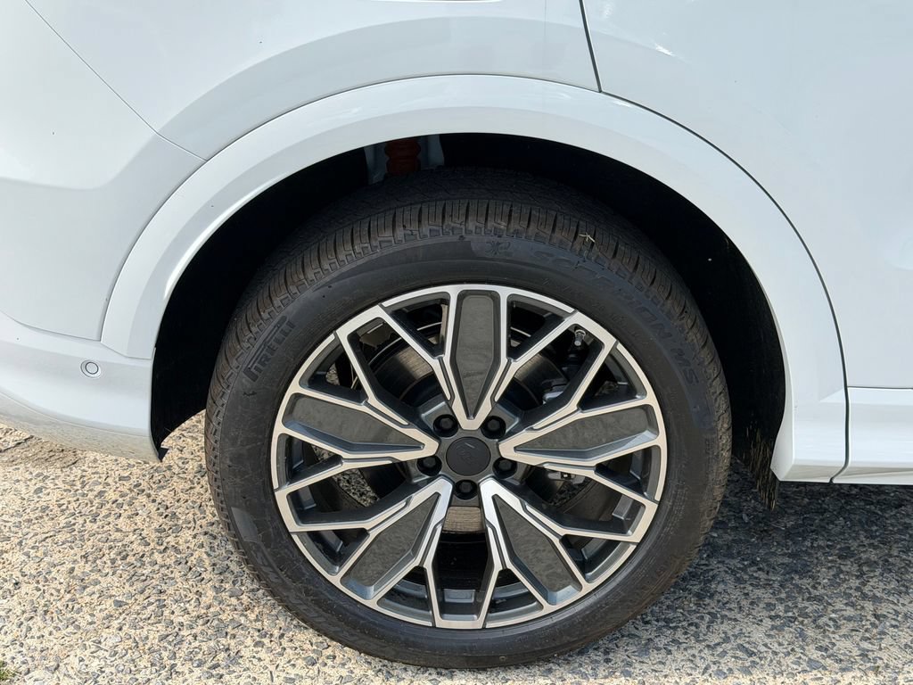 New 2026 Audi Q5 Premium Plus AWD/4WD image 6