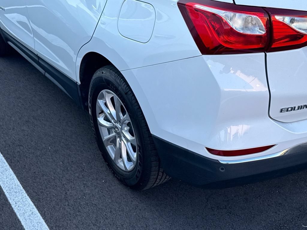 Used 2020 Chevrolet Equinox LT w/ Driver Convenience Package AWD/4WD image 21