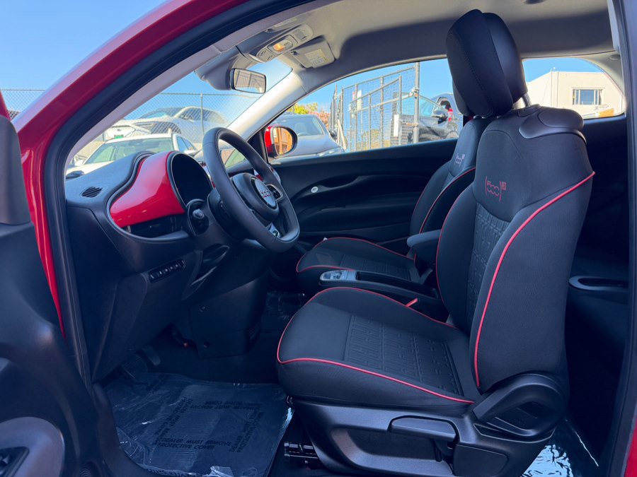 Used 2024 FIAT 500 e (RED) image 10
