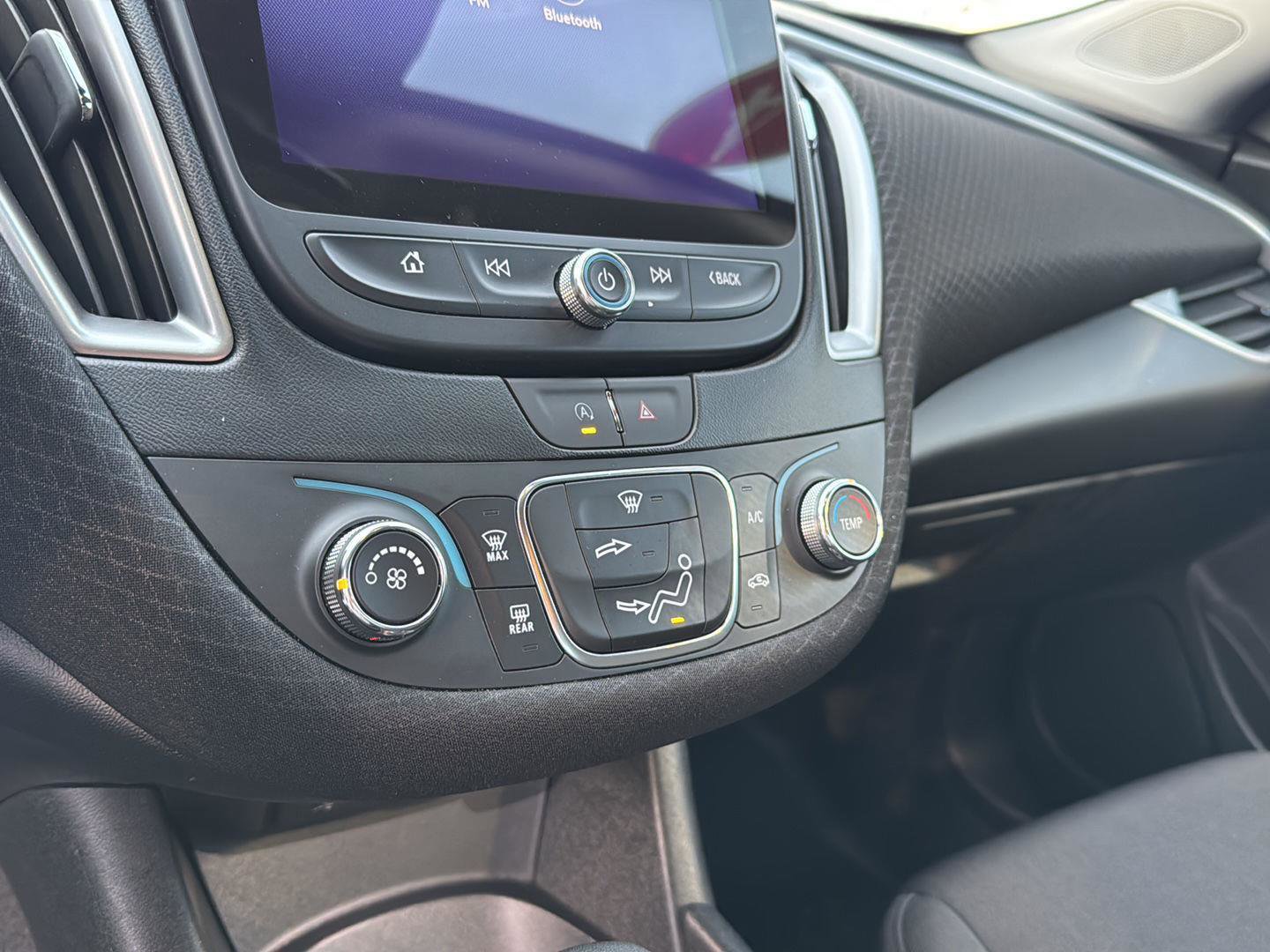 Used 2024 Chevrolet Malibu RS image 22