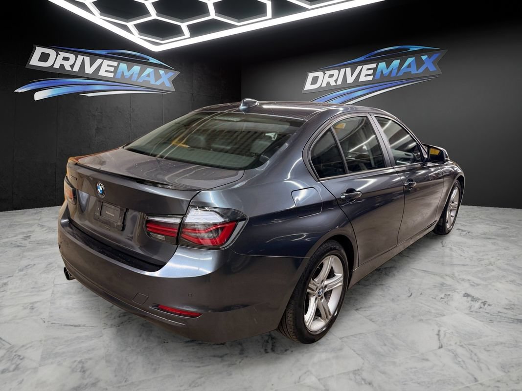 Used 2014 BMW 328i xDrive Sedan AWD/4WD image 5