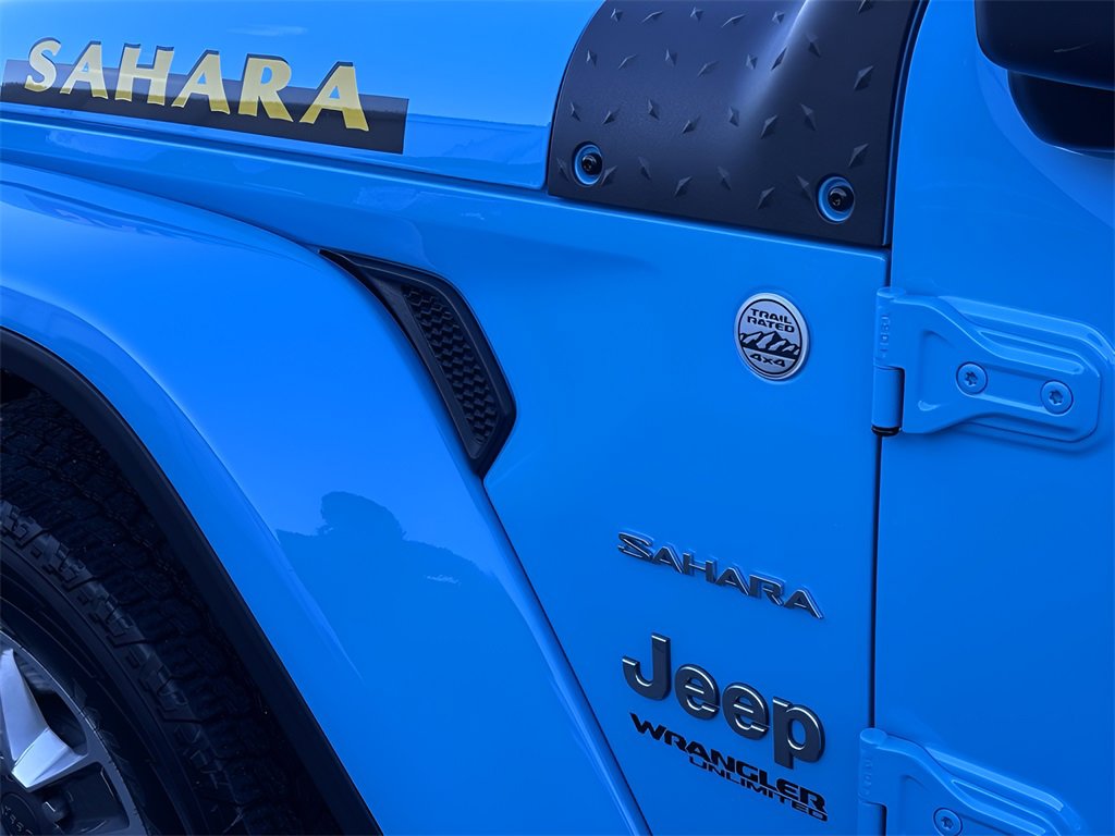 Used 2021 Jeep Wrangler Unlimited Sahara image 40