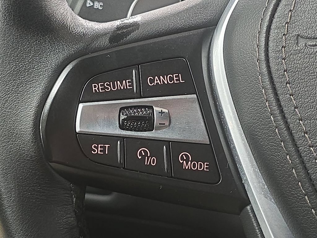 Certified 2025 BMW X5 sDrive40i w/ Parking Assistance Package RWD image 12