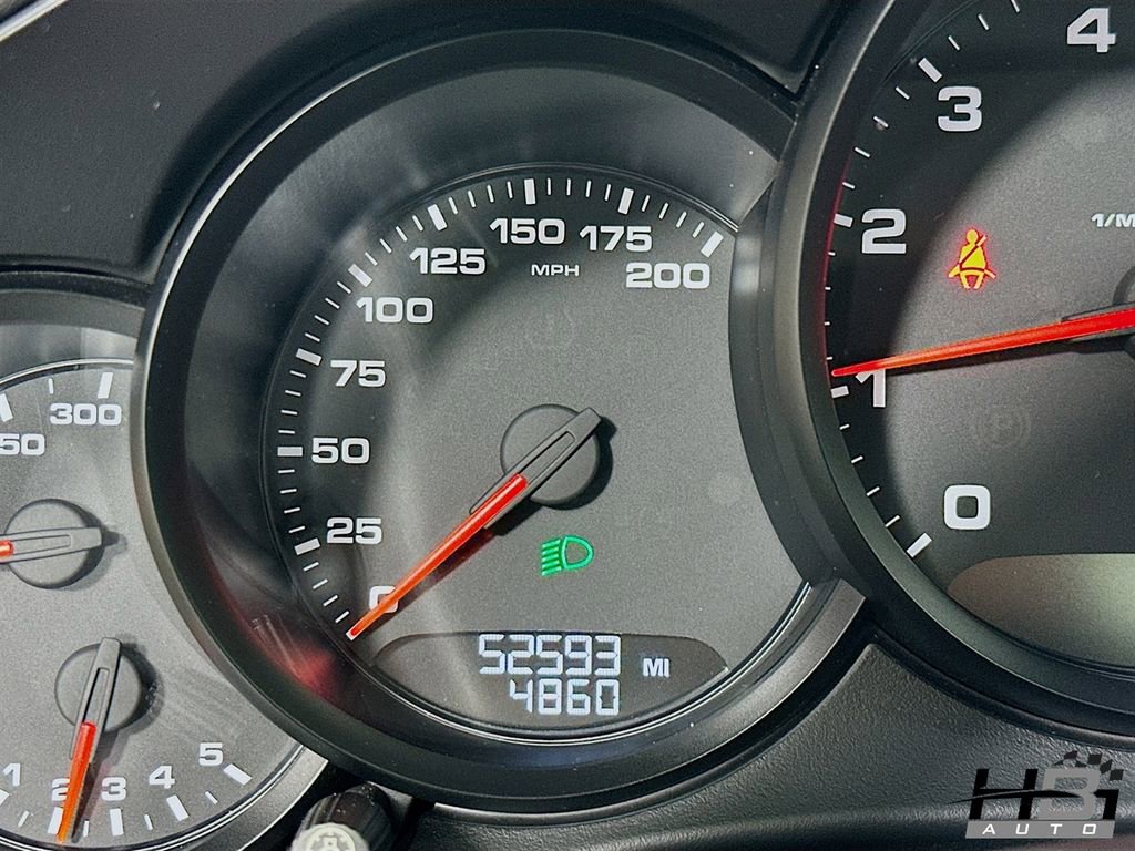 Used 2014 Porsche 911 Carrera image 11