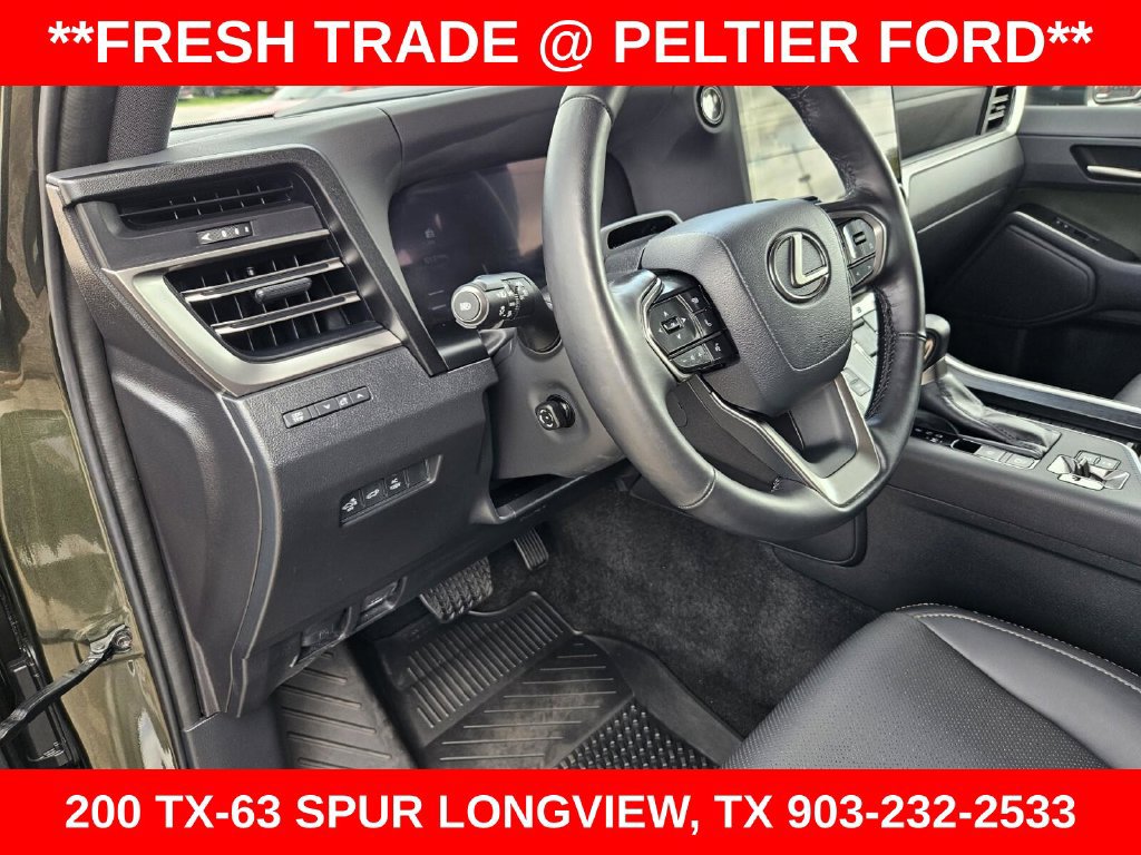 Used 2024 Lexus GX 550 AWD/4WD image 16