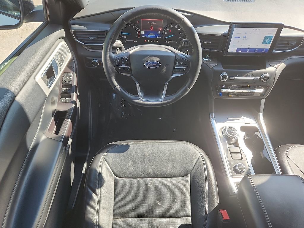 Used 2020 Ford Explorer Limited AWD/4WD image 12