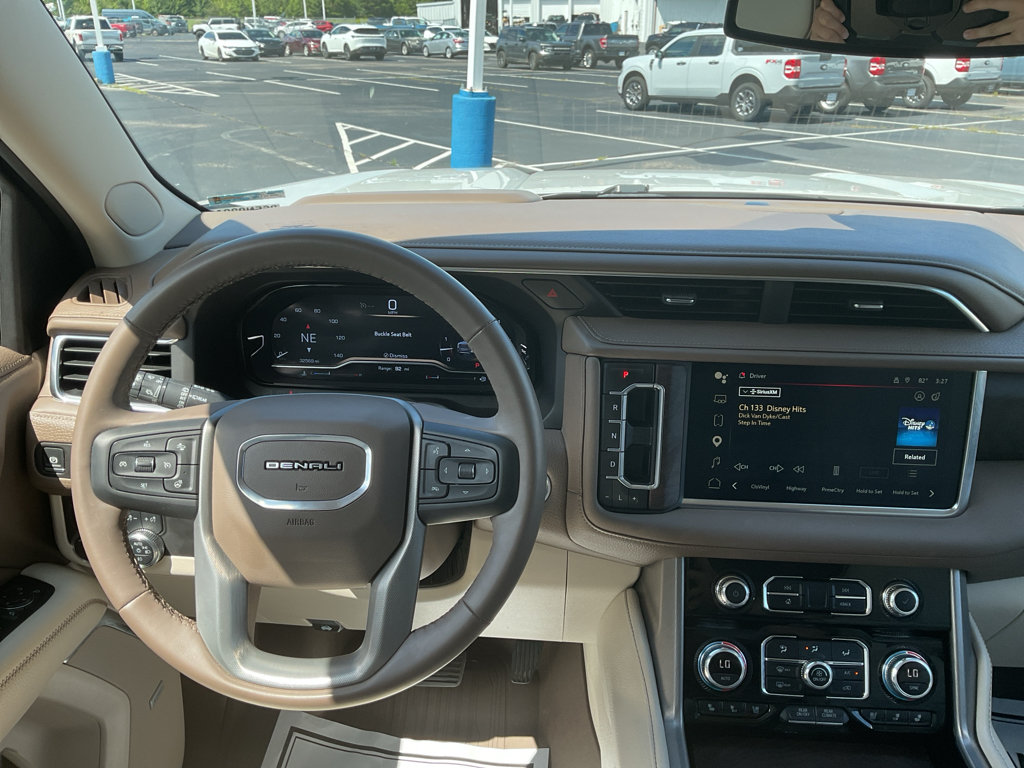 Used 2024 GMC Yukon Denali AWD/4WD image 42