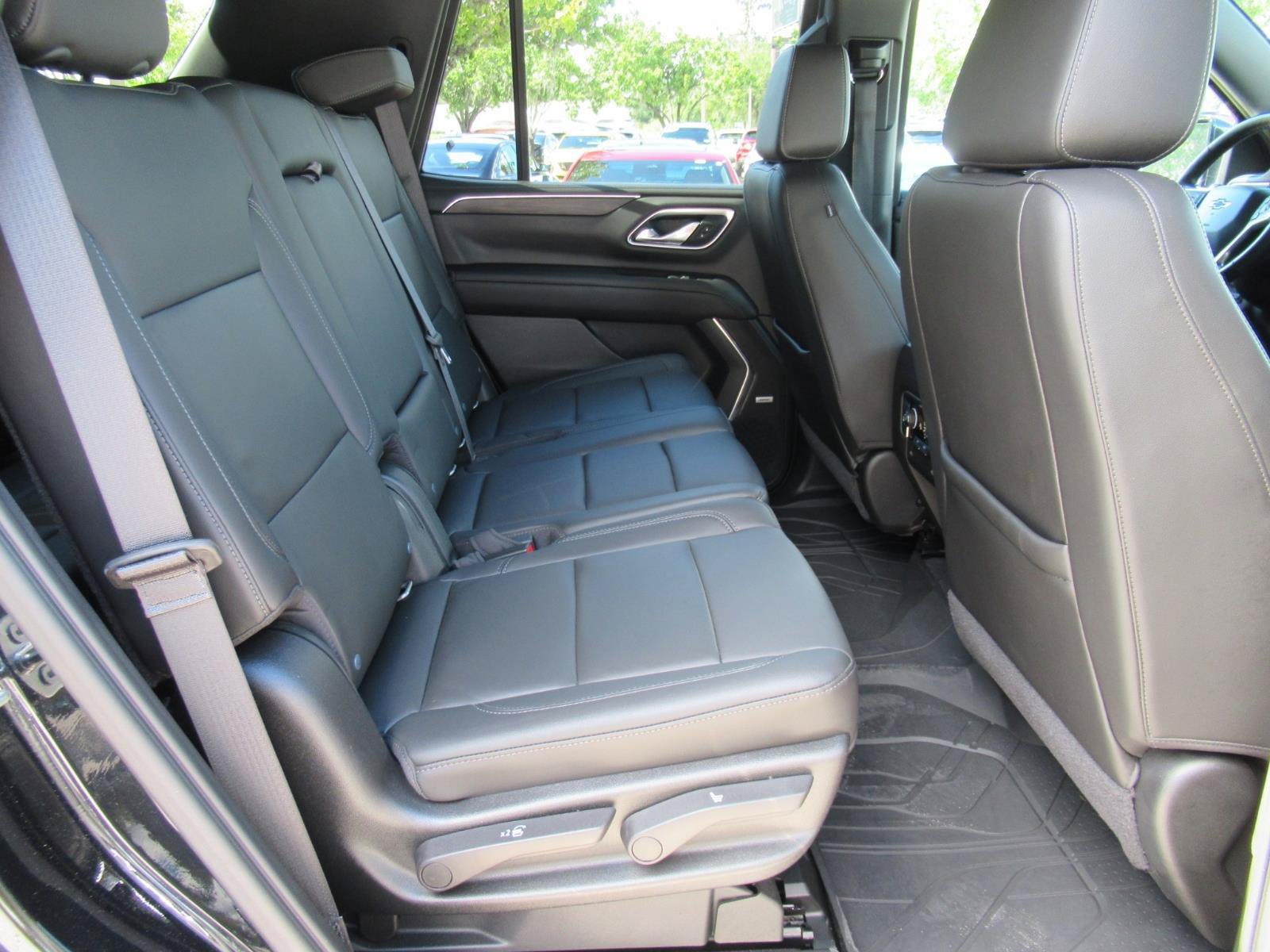 Used 2021 Chevrolet Tahoe Z71 AWD/4WD image 35