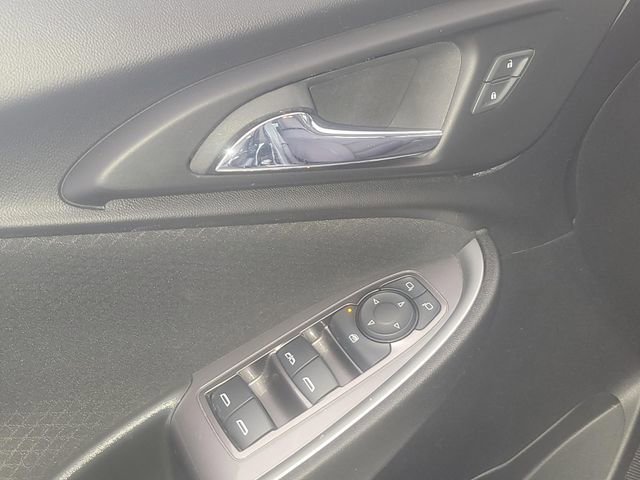 Used 2023 Chevrolet Malibu LT FWD image 7