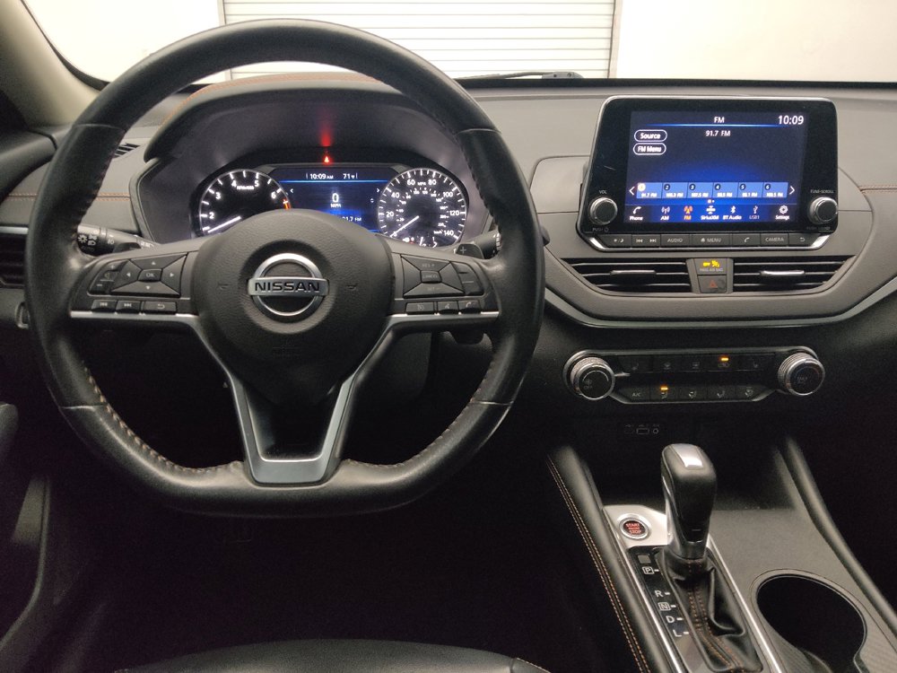Used 2022 Nissan Altima 2.5 SR w/ Midnight Edition Package FWD image 22