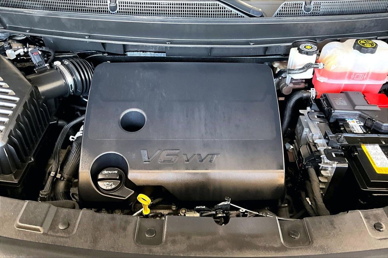 Used 2021 Buick Enclave Essence w/ Sound and Sites Package image 9