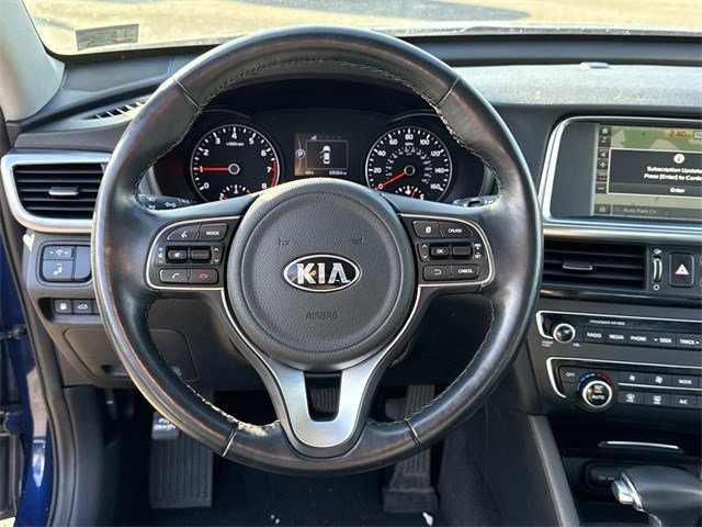 Used 2017 Kia Optima EX w/ Premium Package image 16