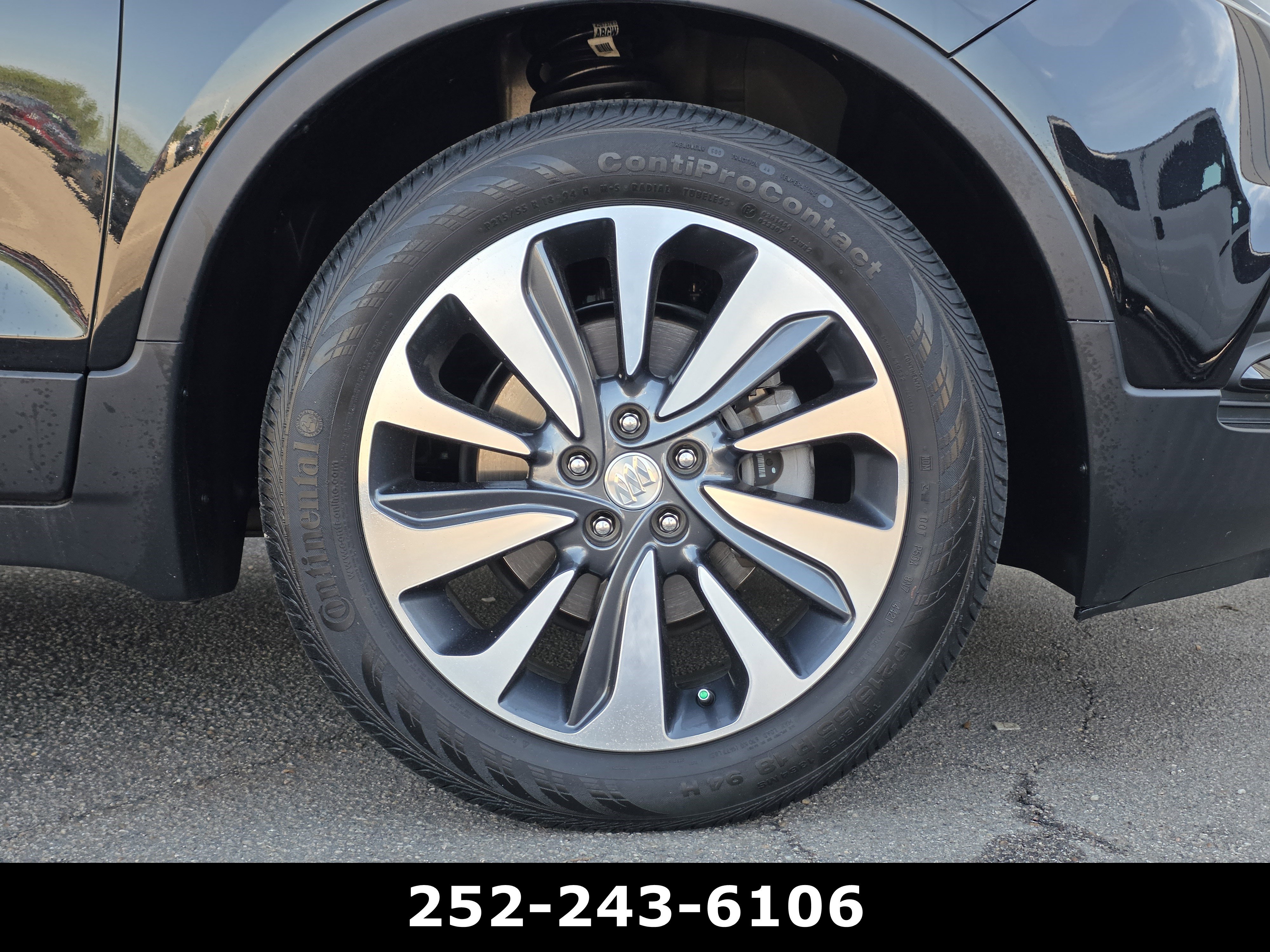 Used 2022 Buick Encore Preferred w/ Safety Package FWD image 41