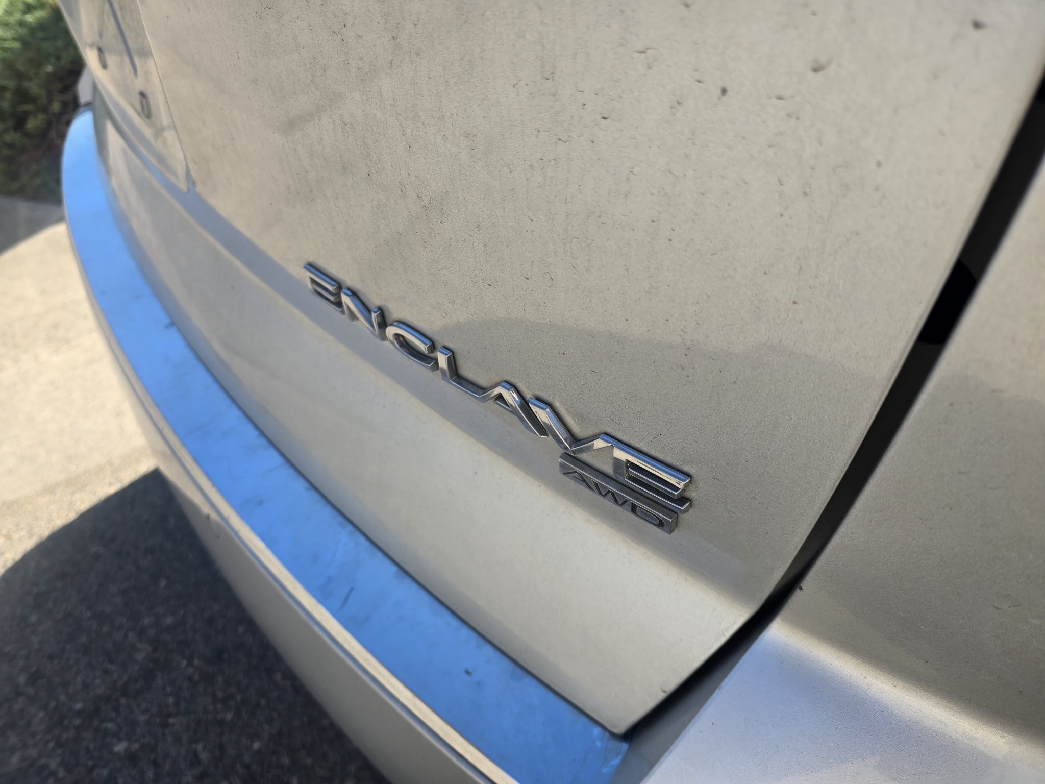 Used 2013 Buick Enclave Leather AWD/4WD image 20