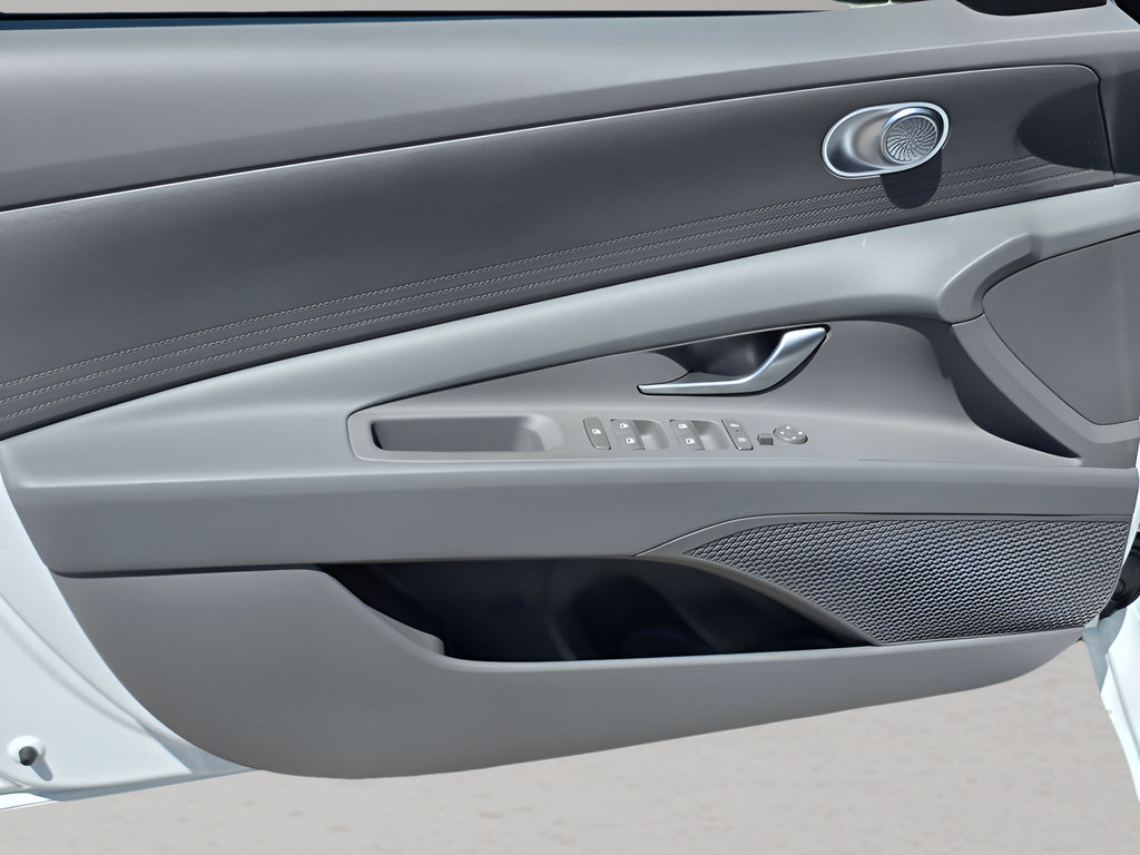 New 2026 Hyundai Elantra SE FWD image 12