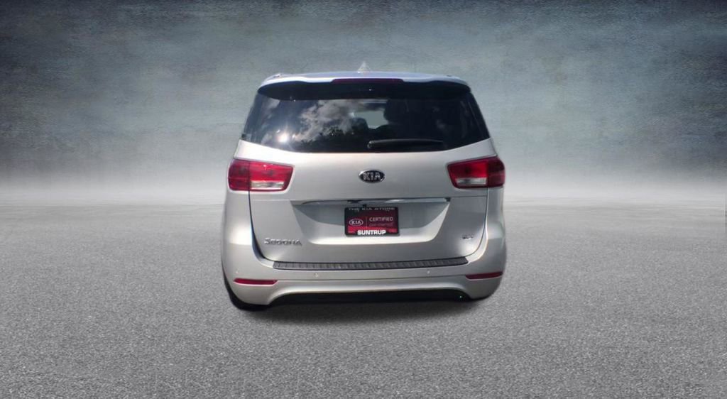 Used 2018 Kia Sedona EX image 19