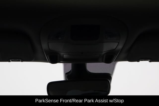Used 2023 Chrysler Pacifica Limited w/ Uconnect Theater Family Group AWD/4WD image 30