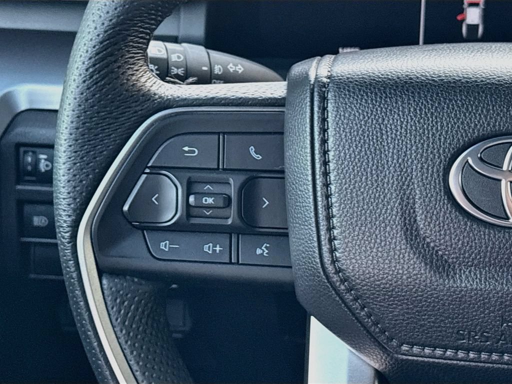 Certified 2026 Toyota Tacoma TRD Off-Road AWD/4WD image 11