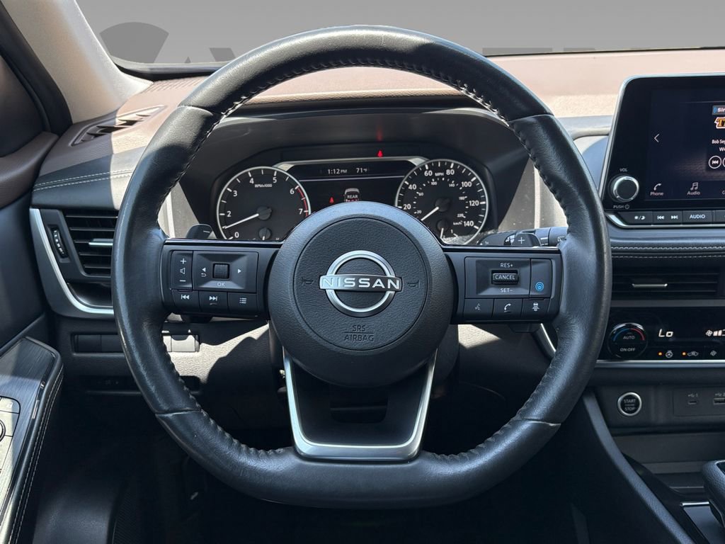 Used 2023 Nissan Rogue SV w/ SV Premium B Package FWD image 12