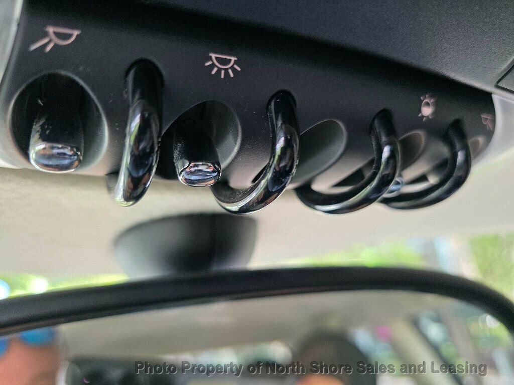 Used 2012 MINI Cooper Hardtop image 23