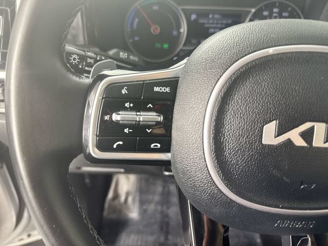 Used 2022 Kia Sorento SX w/ Panoramic Sunroof Package AWD/4WD image 12