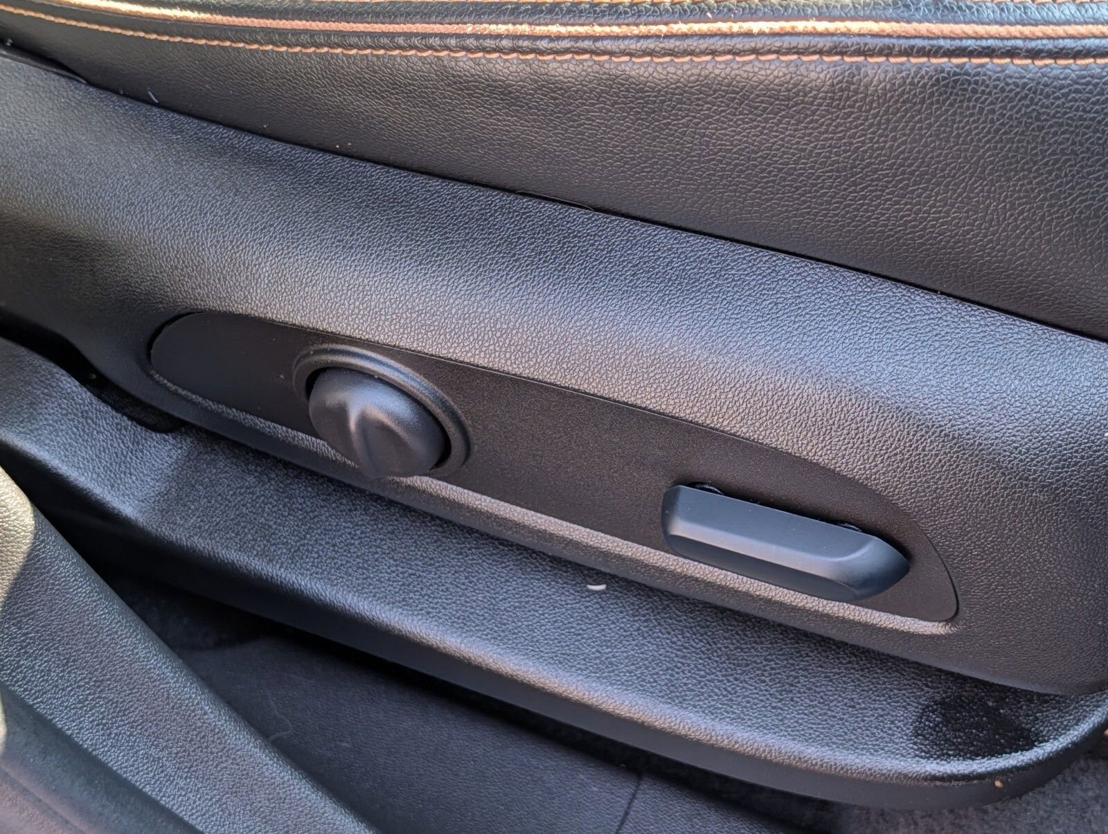 Used 2023 GMC Terrain AT4 w/ LPO, Floor Liner Package image 25