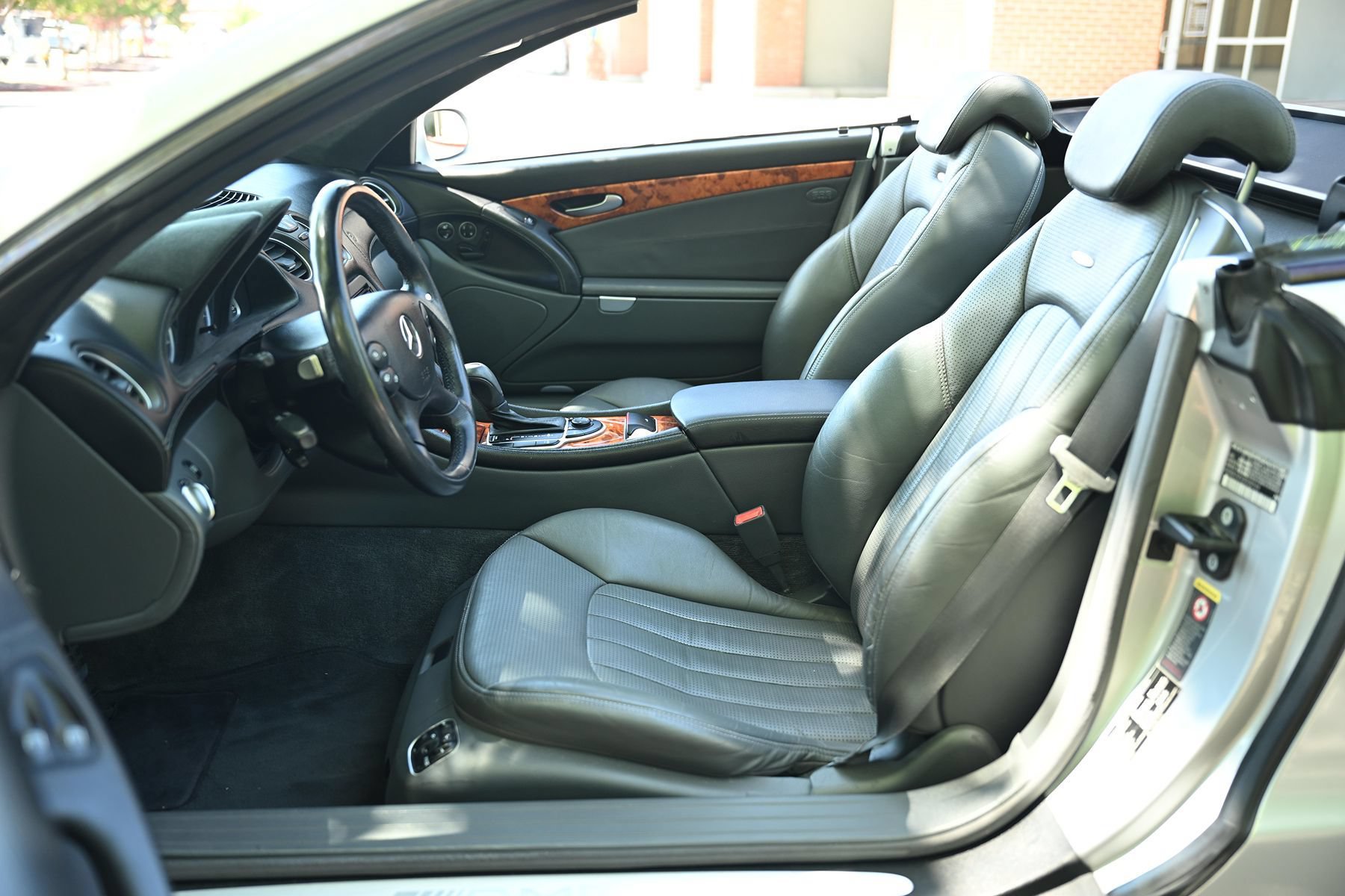 Used 2003 Mercedes-Benz SL 55 AMG image 21