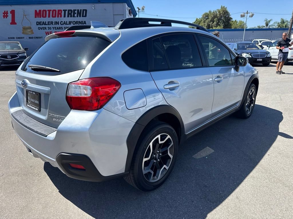 Used 2017 Subaru Crosstrek 2.0i Limited AWD/4WD image 5