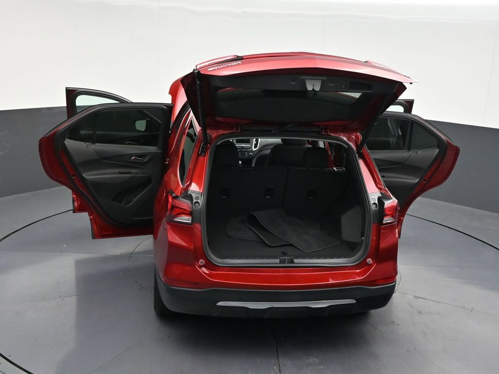 Used 2024 Chevrolet Equinox LT FWD image 36