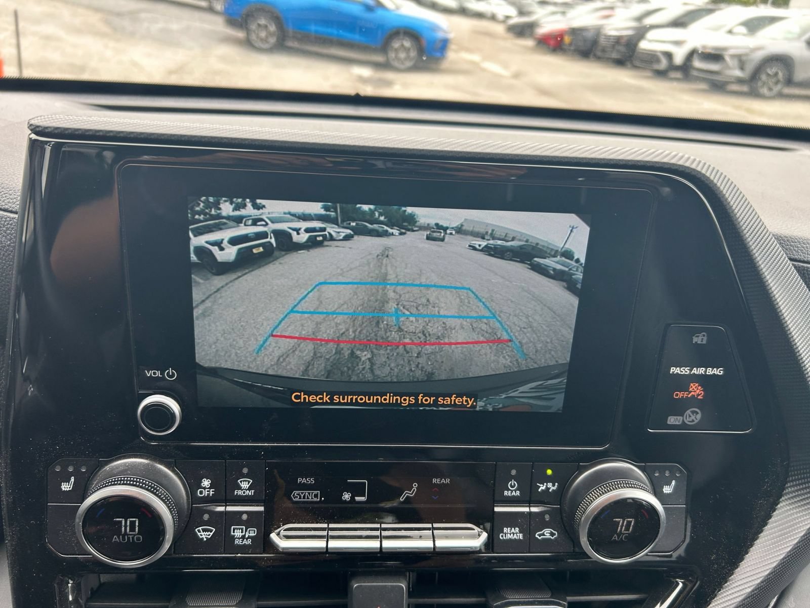 Used 2025 Toyota Highlander XSE AWD/4WD image 21