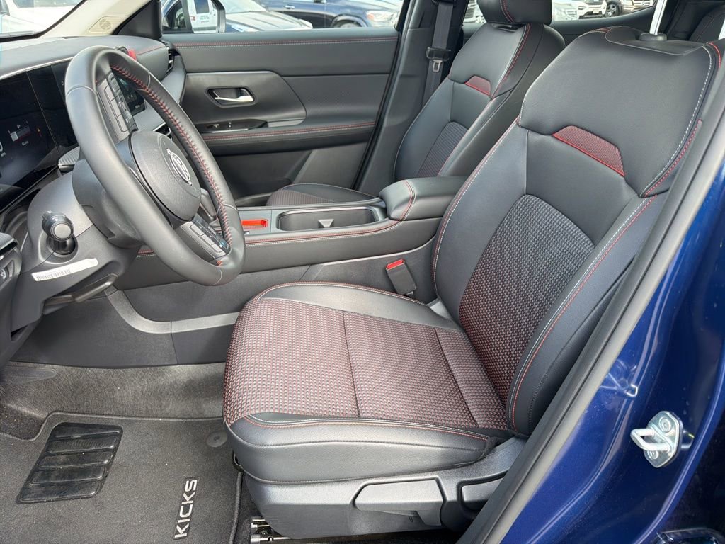 Used 2026 Nissan Kicks SR image 9