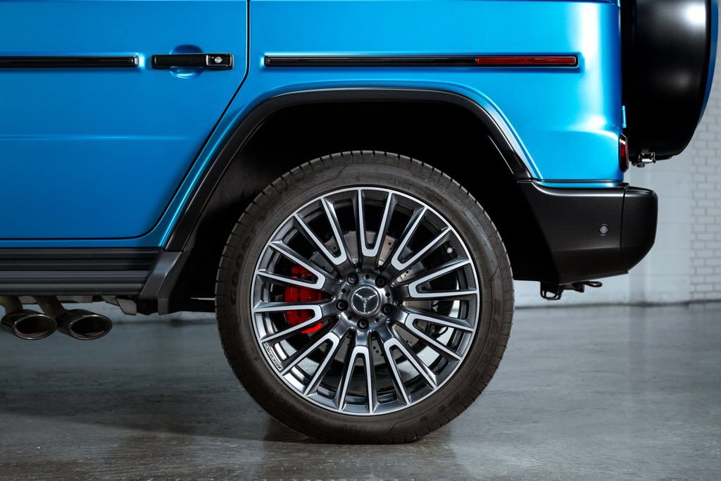 Used 2025 Mercedes-Benz G 63 AMG 4MATIC image 11