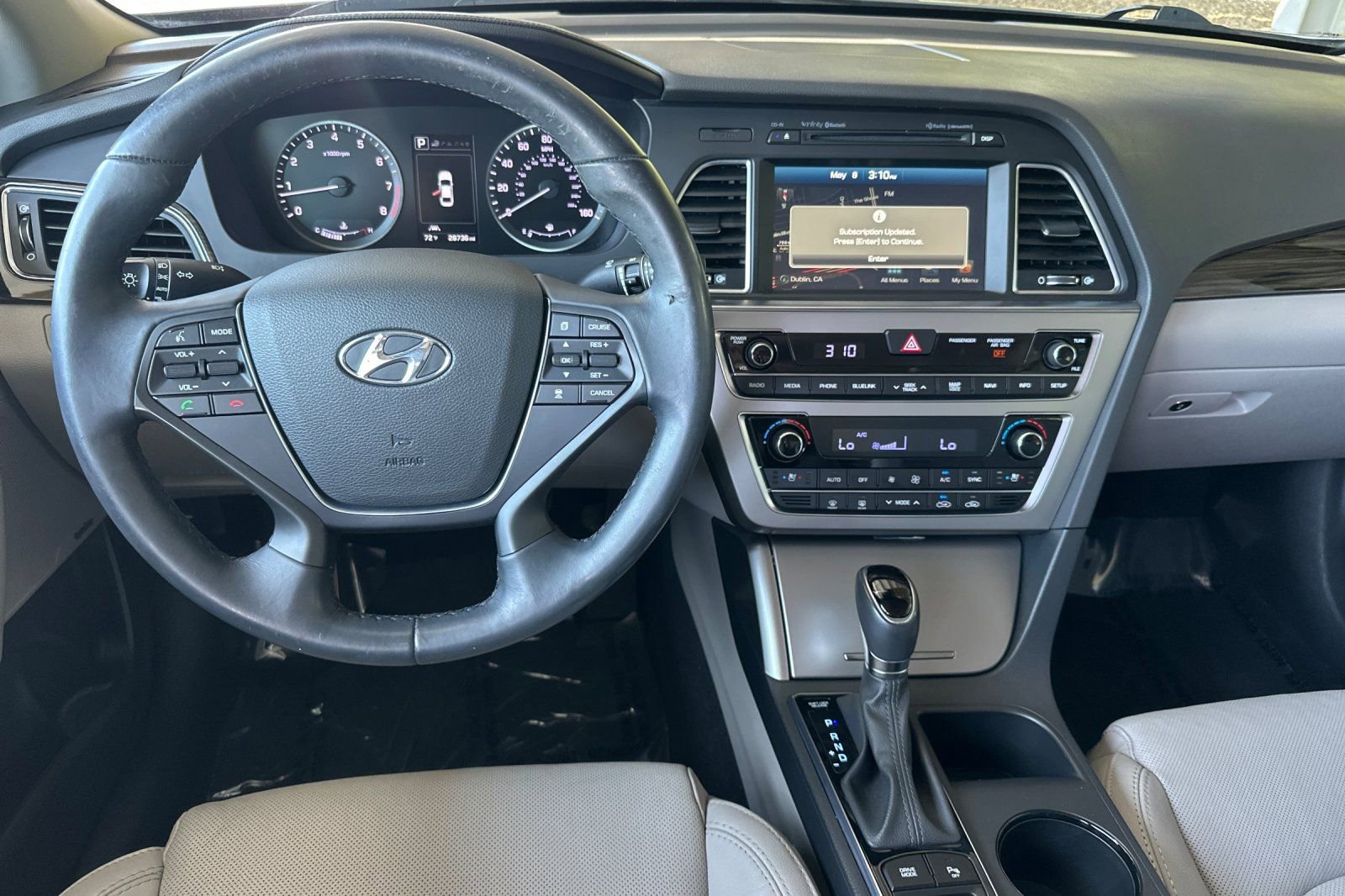 Used 2017 Hyundai Sonata Limited w/ Ultimate Package 04 FWD image 17