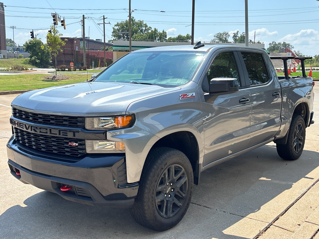 Used 2022 Chevrolet Silverado 1500 Custom Trail Boss w/ Safety Confidence Package AWD/4WD image 4